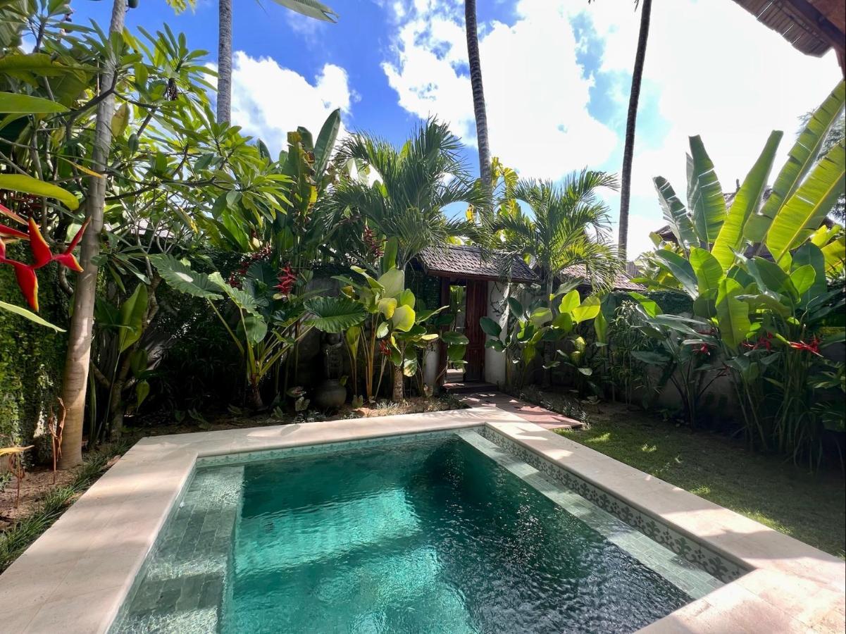 Jati Villas Kuta  Esterno foto